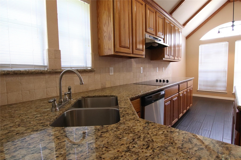 14423 Sandalfoot Street - Photo 8