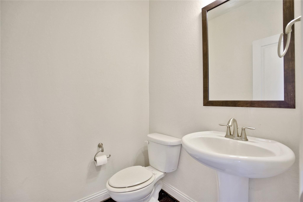 18 Garden Path Place - Photo 24