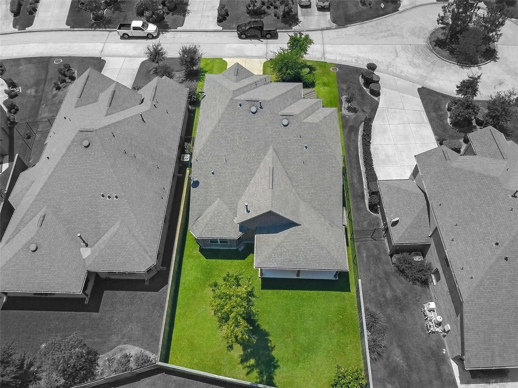 18 Garden Path Place - Photo 1
