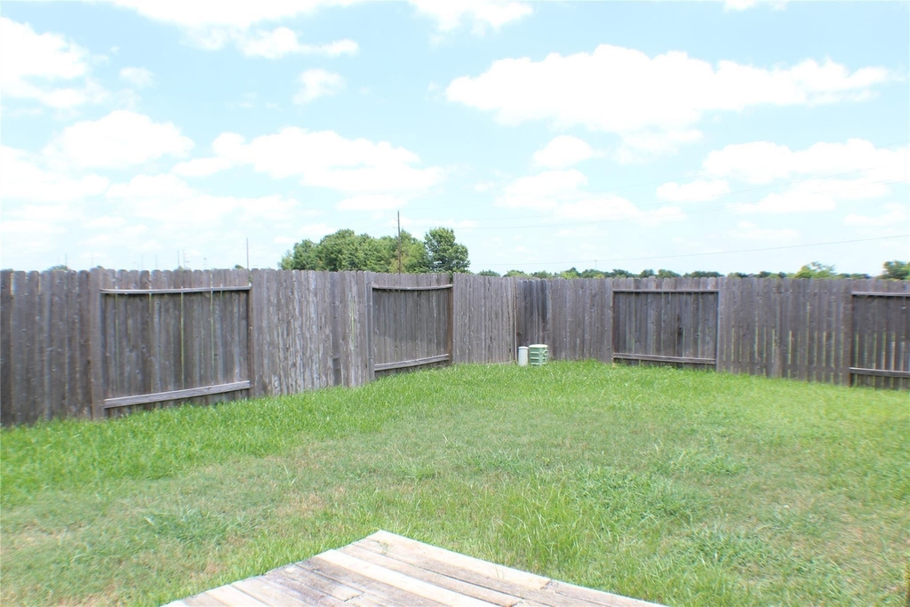 20306 Silent Vale Lane - Photo 12