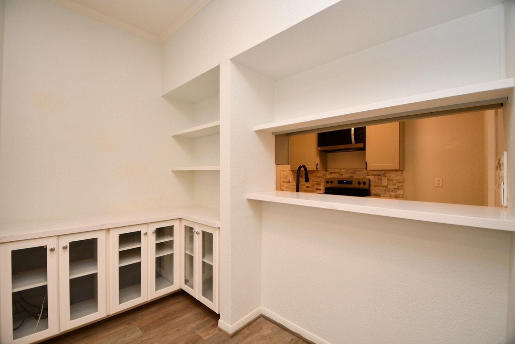 720 Bering Drive - Photo 6