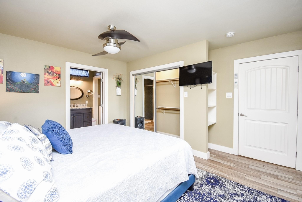 330 N Dixie Drive - Photo 5
