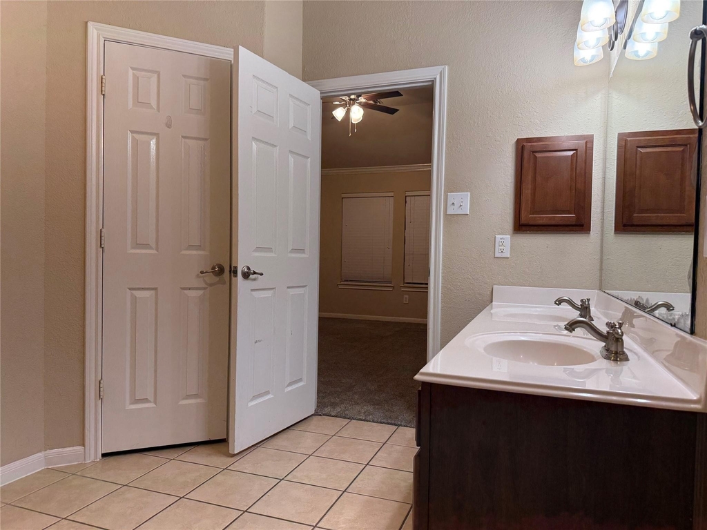 12410 Gershwin Oak Street - Photo 11