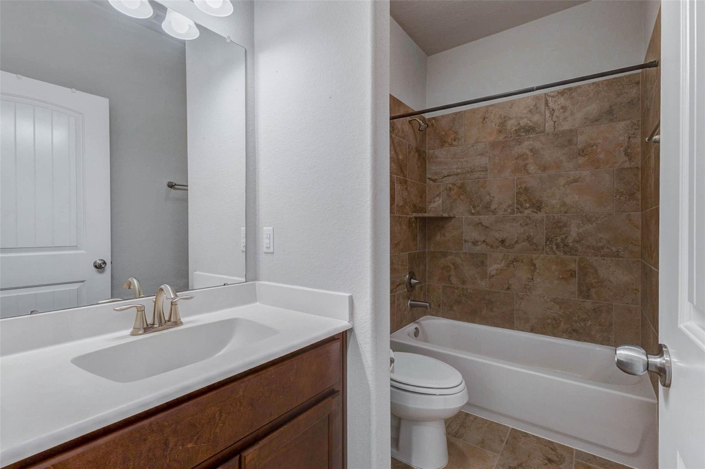 3811 Springcrest - Photo 18