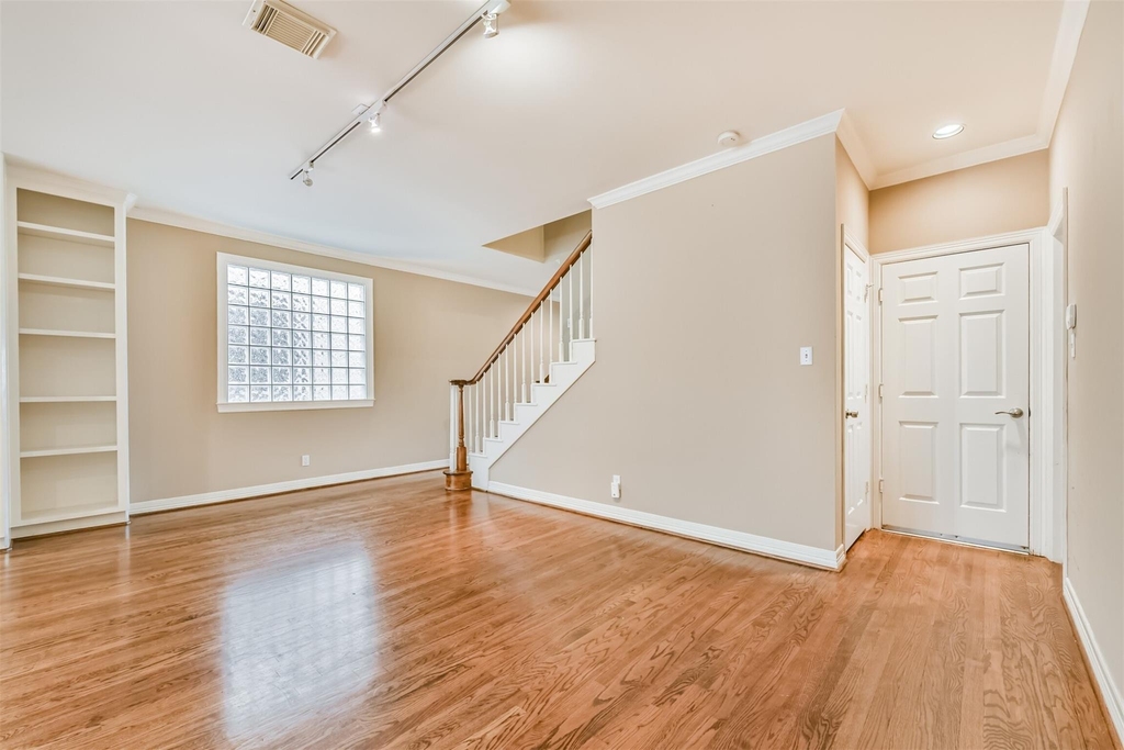 5023 Nolda Street - Photo 13