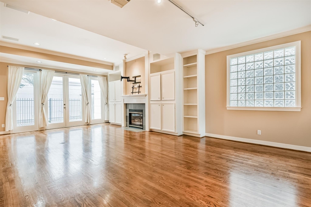 5023 Nolda Street - Photo 3