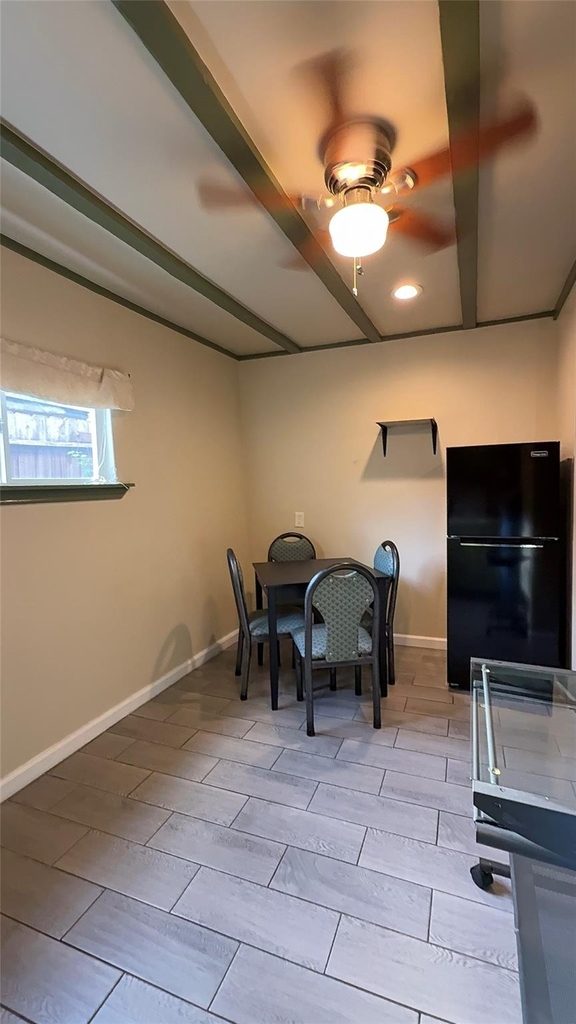 3821 Moore Street - Photo 10
