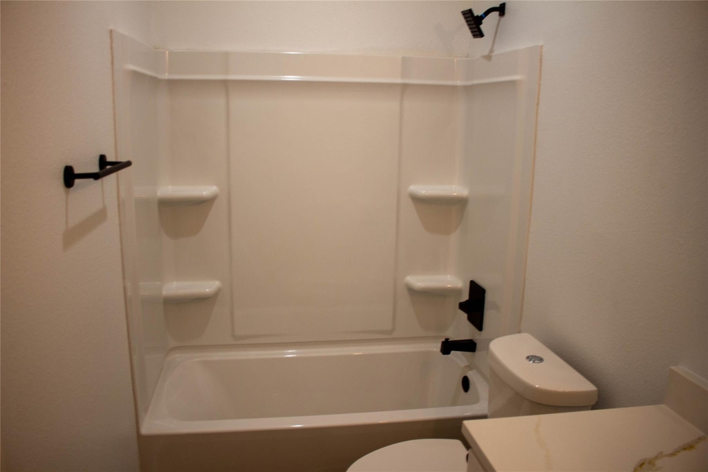 106 Runnels Street - Photo 27