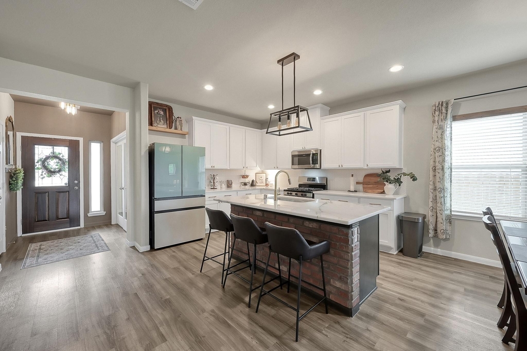 679 Red Elm Lane - Photo 8
