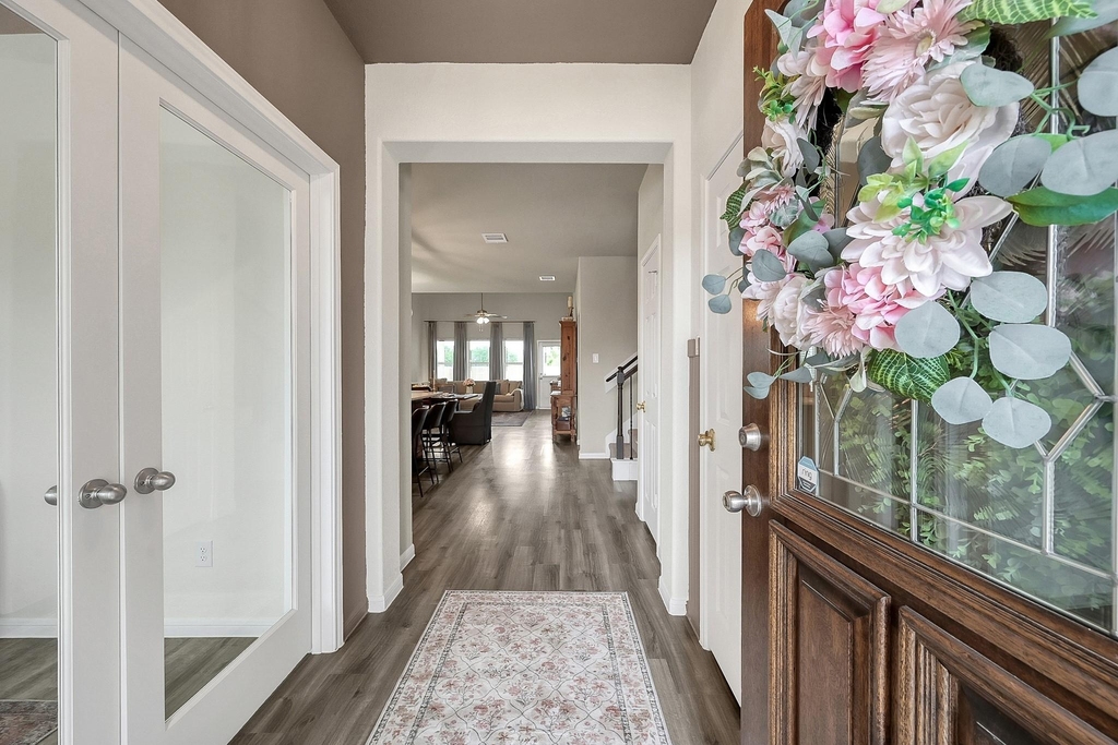679 Red Elm Lane - Photo 3