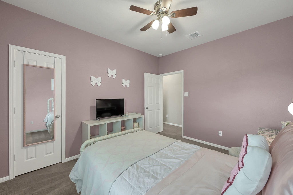 679 Red Elm Lane - Photo 32