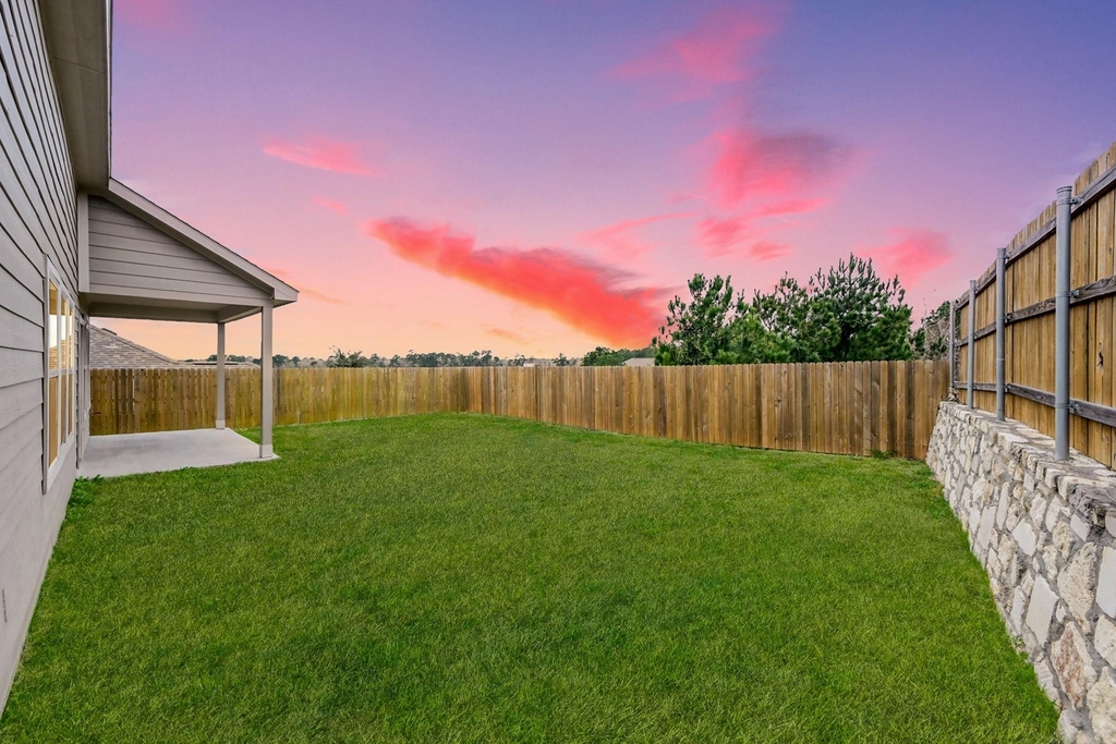 679 Red Elm Lane - Photo 38
