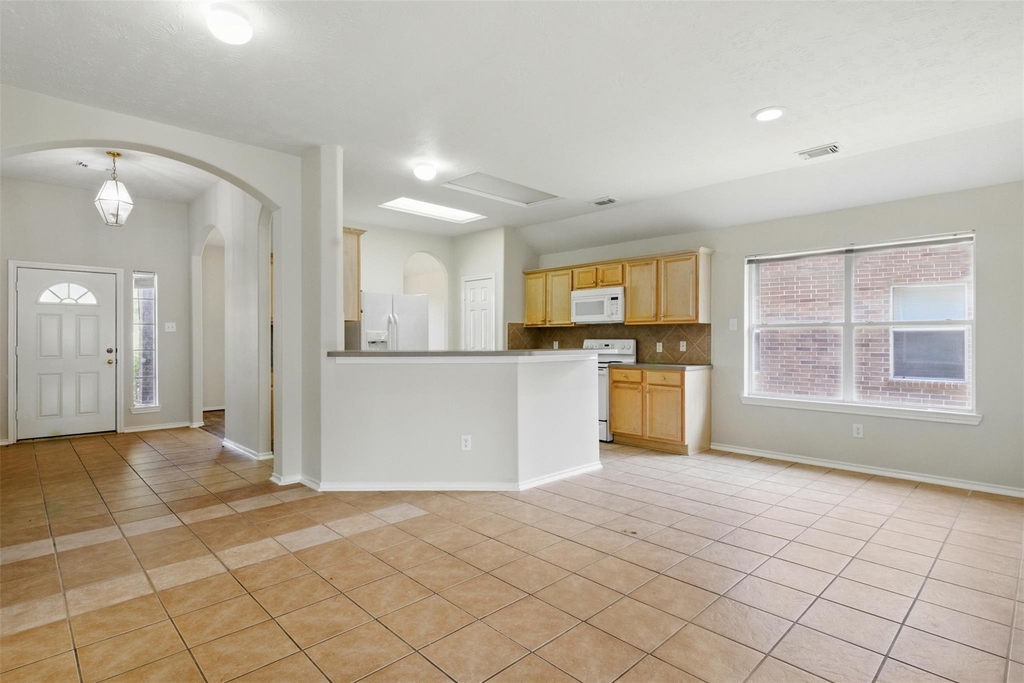 4827 Claymill Court - Photo 12