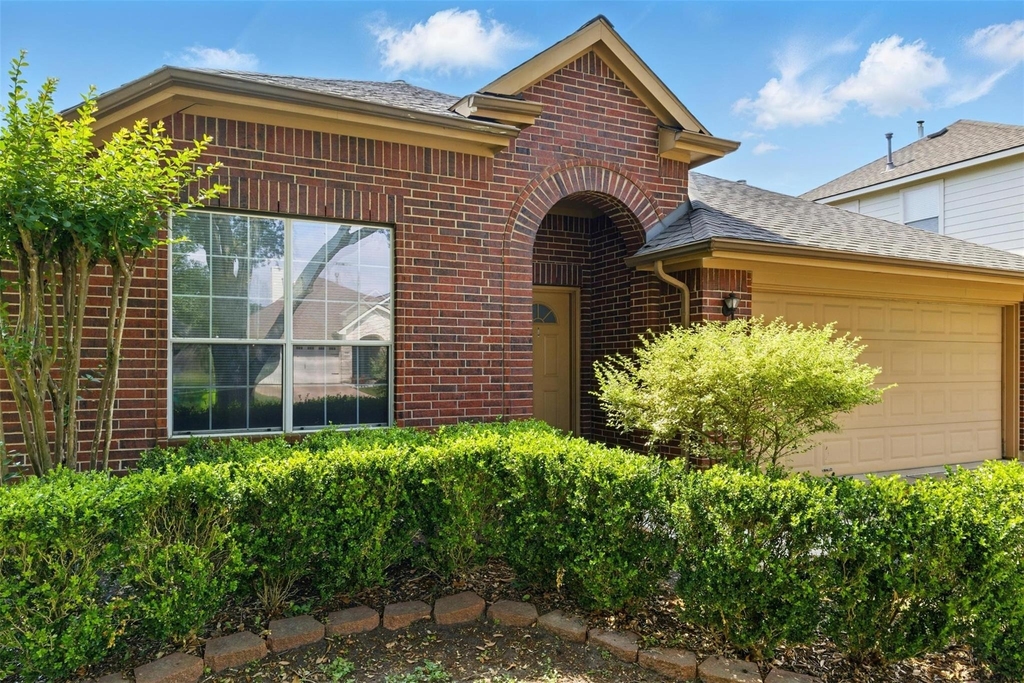 4827 Claymill Court - Photo 1
