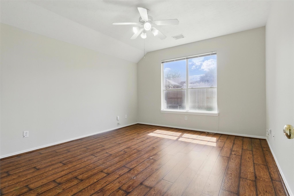 4827 Claymill Court - Photo 18