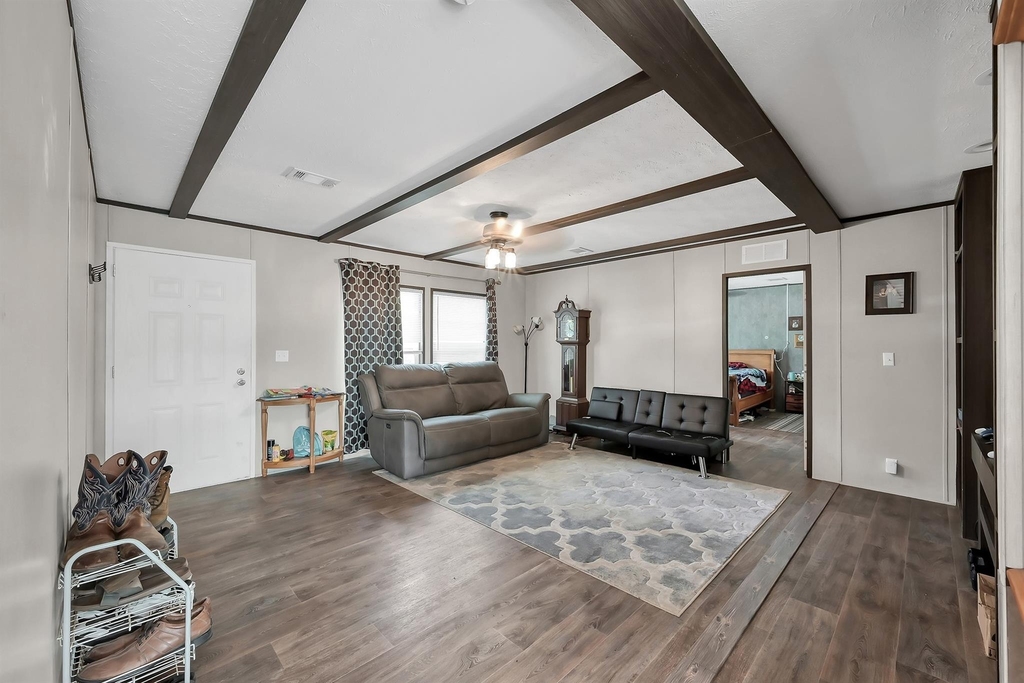 15835 Lowell - Photo 4