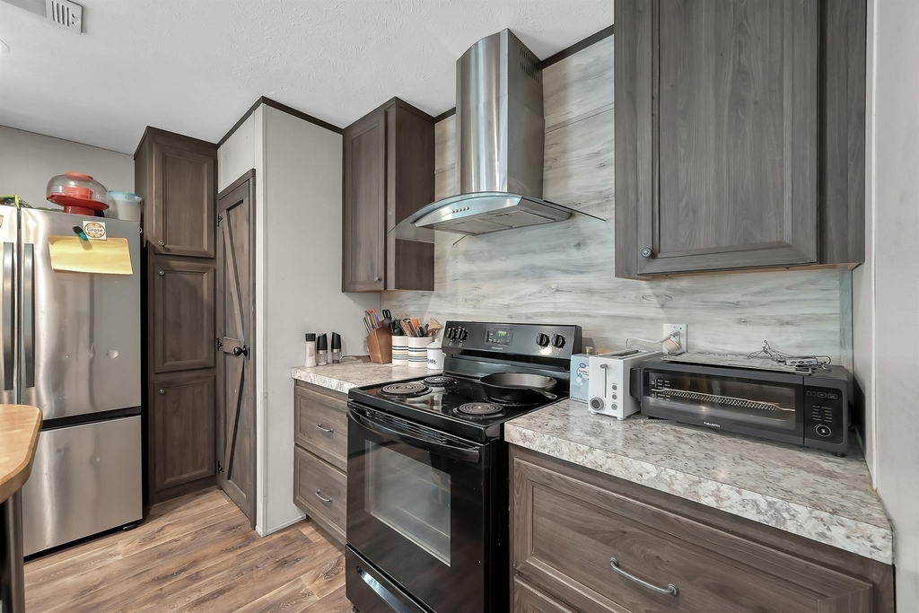 15835 Lowell - Photo 11