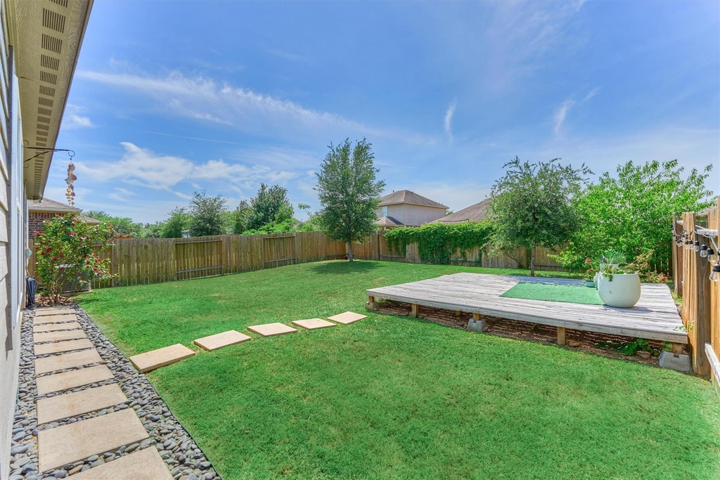 8884 Oval Glass Street - Photo 33