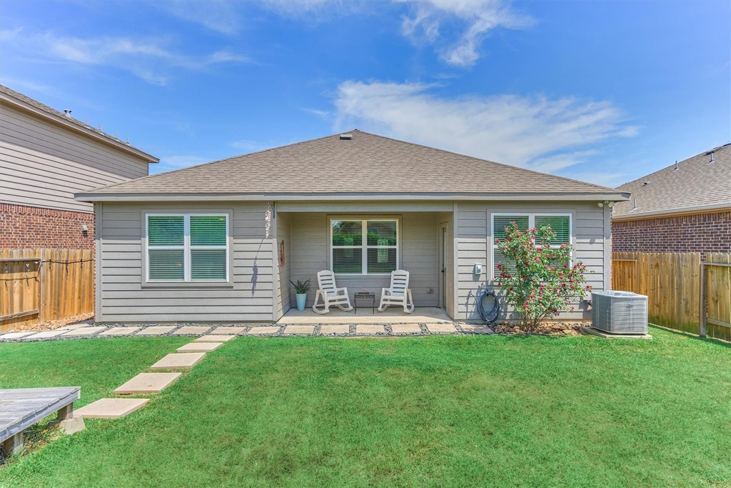 8884 Oval Glass Street - Photo 35