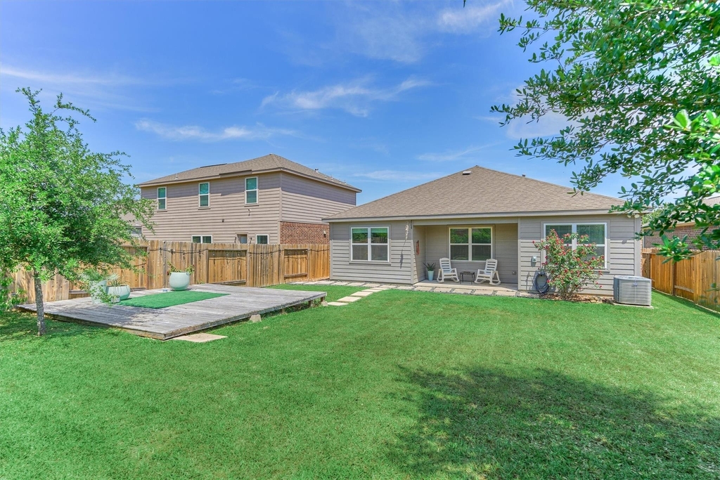 8884 Oval Glass Street - Photo 34