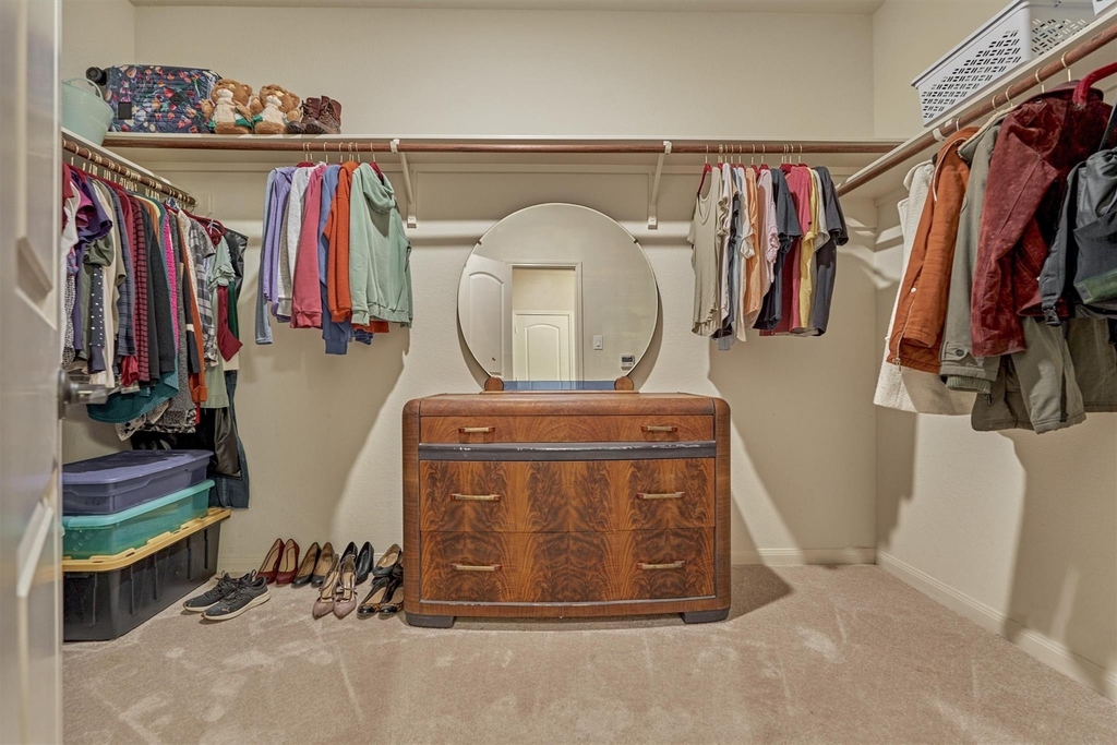 8884 Oval Glass Street - Photo 2