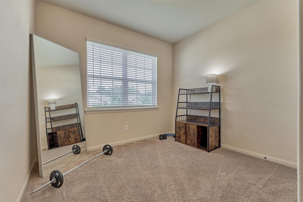 8884 Oval Glass Street - Photo 16