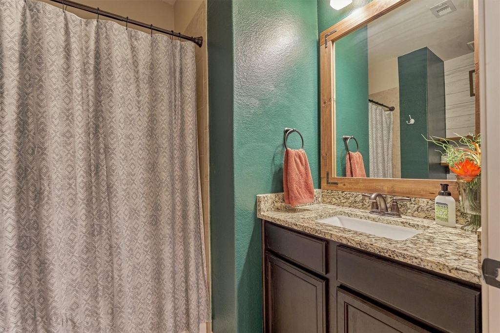 8884 Oval Glass Street - Photo 18