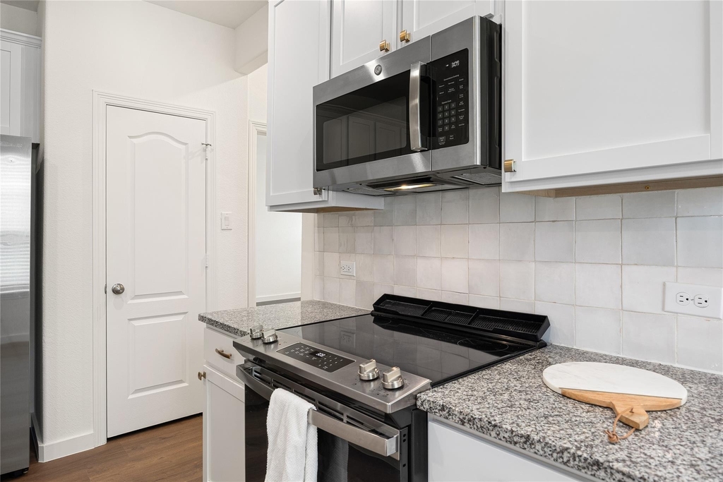 31411 Horseshoe Meadow Bend Lane - Photo 8