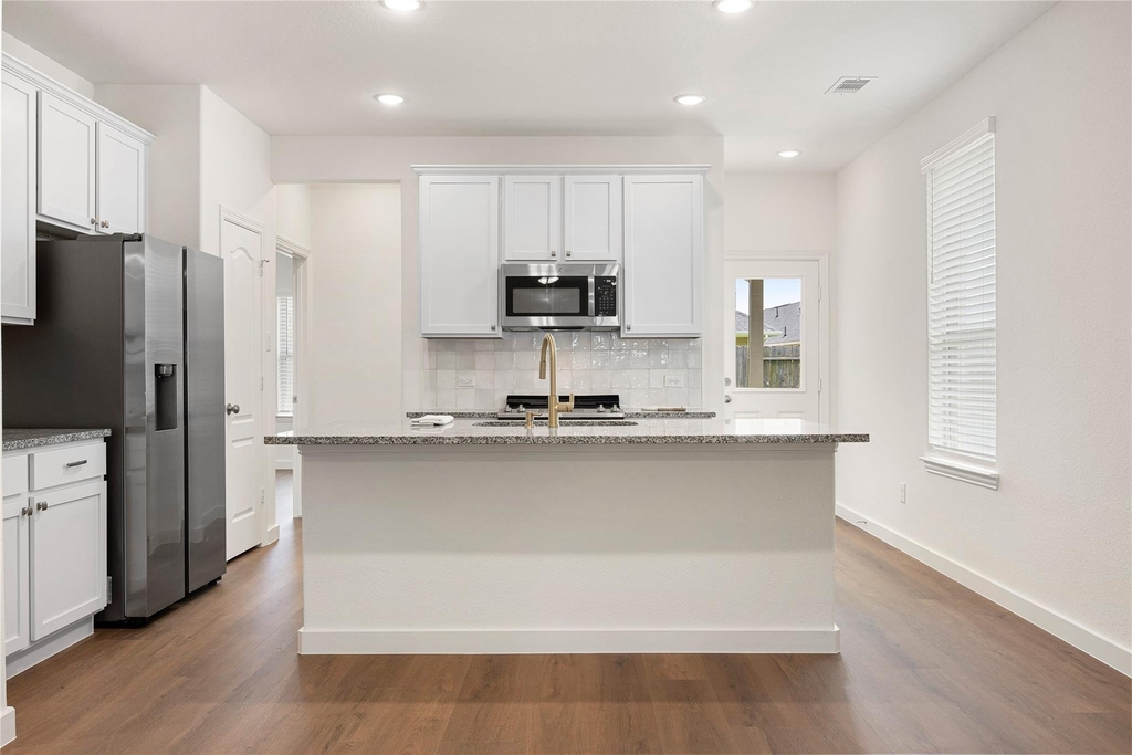 31411 Horseshoe Meadow Bend Lane - Photo 7