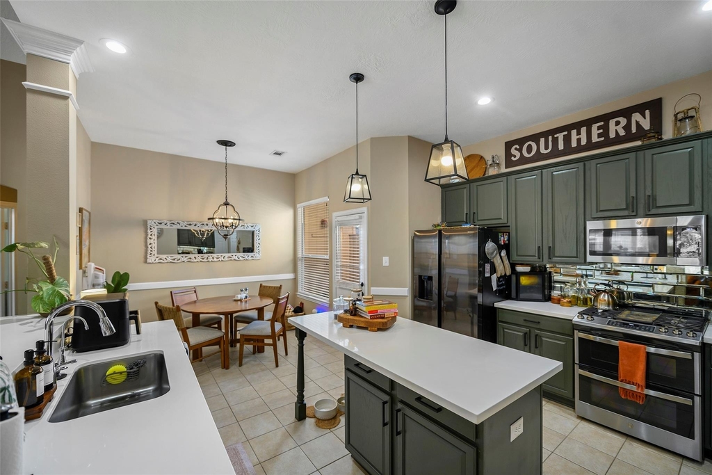 13718 Cardinal Flowers Drive - Photo 15