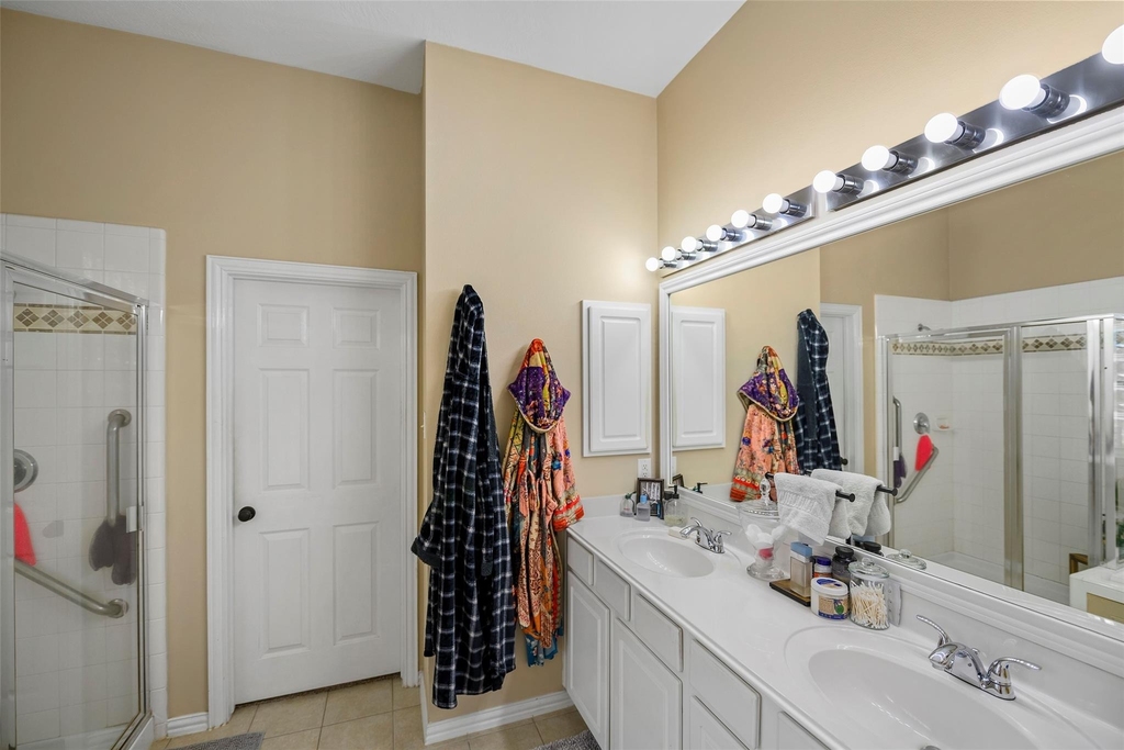 13718 Cardinal Flowers Drive - Photo 19