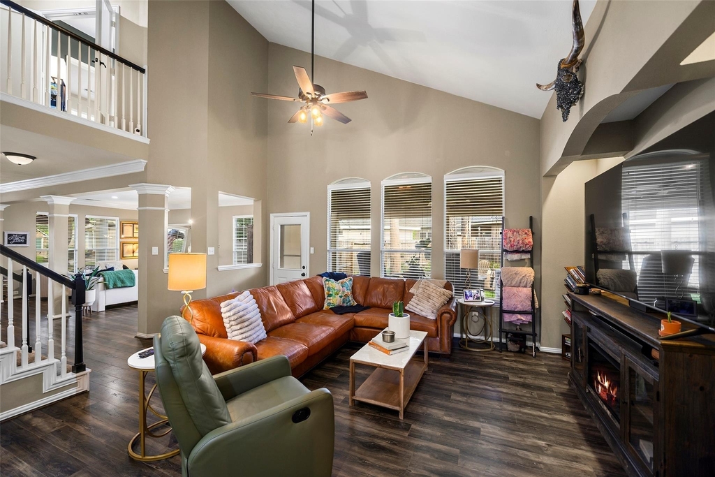 13718 Cardinal Flowers Drive - Photo 11