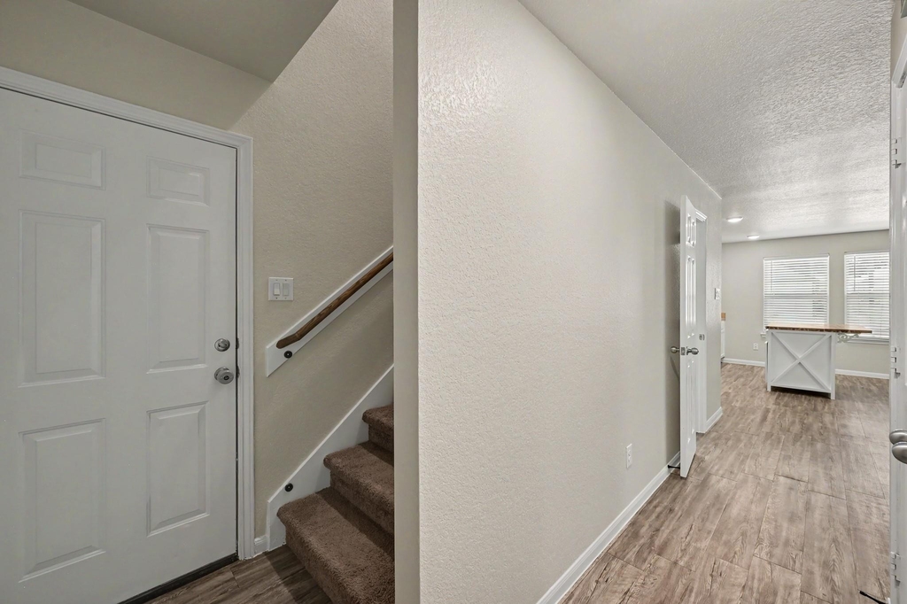 16701 E Hammon - Photo 19