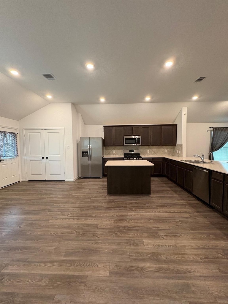 16154 Dockside Street - Photo 10