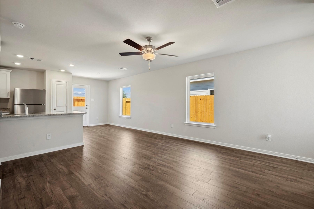 10402 Red Cardinal Drive - Photo 5