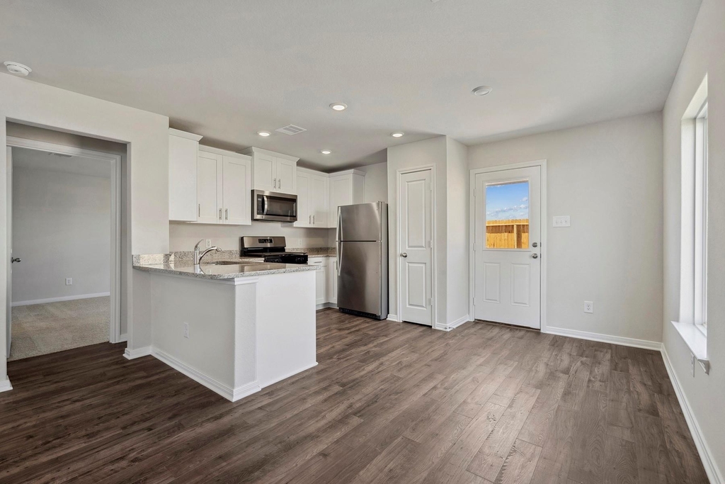 10402 Red Cardinal Drive - Photo 6