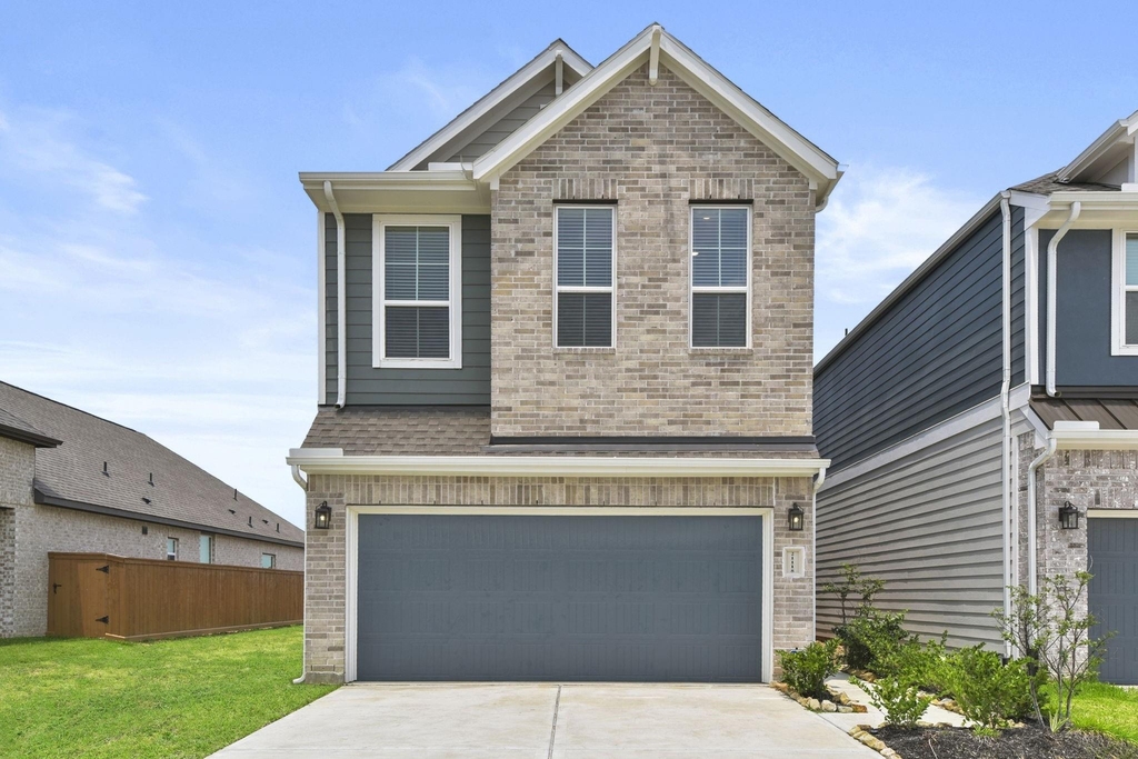 21118 Garden Palm Drive - Photo 0