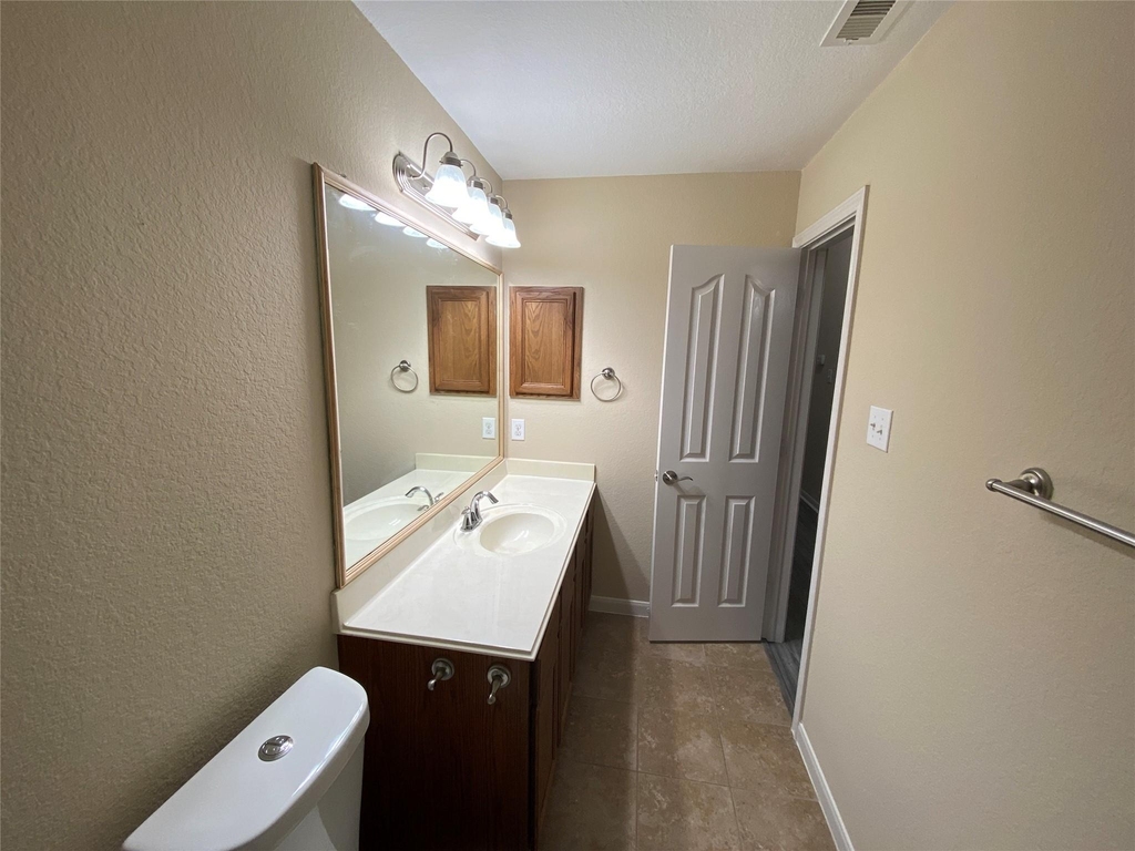 4903 Summer Ridge Drive - Photo 25