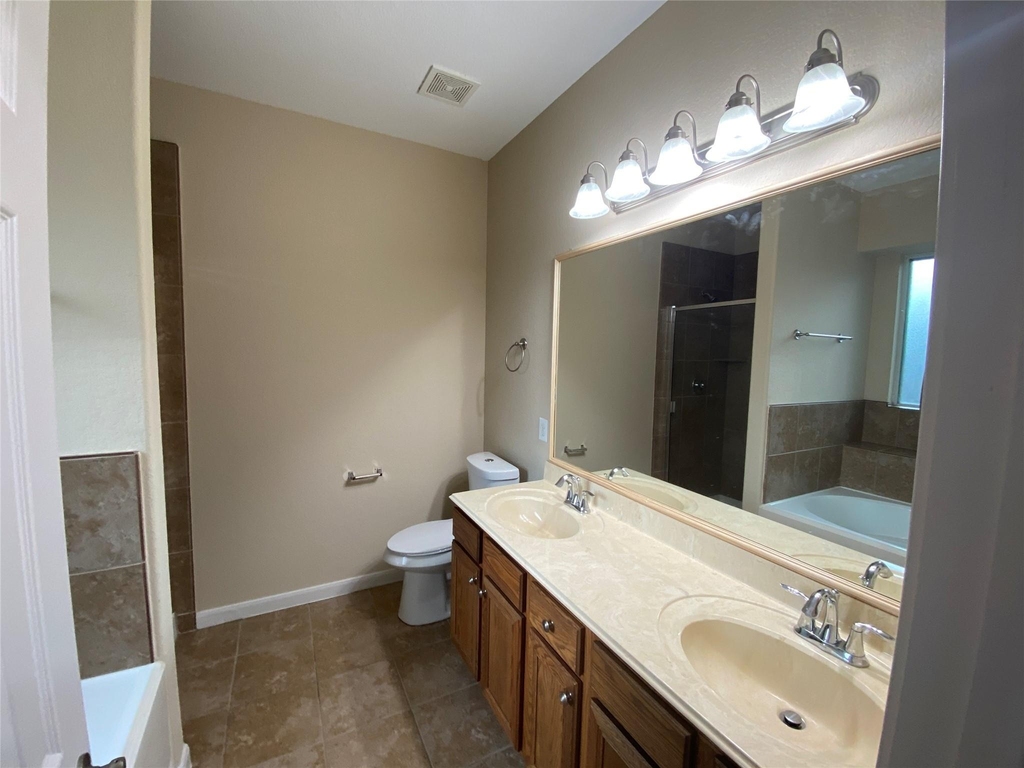 4903 Summer Ridge Drive - Photo 13