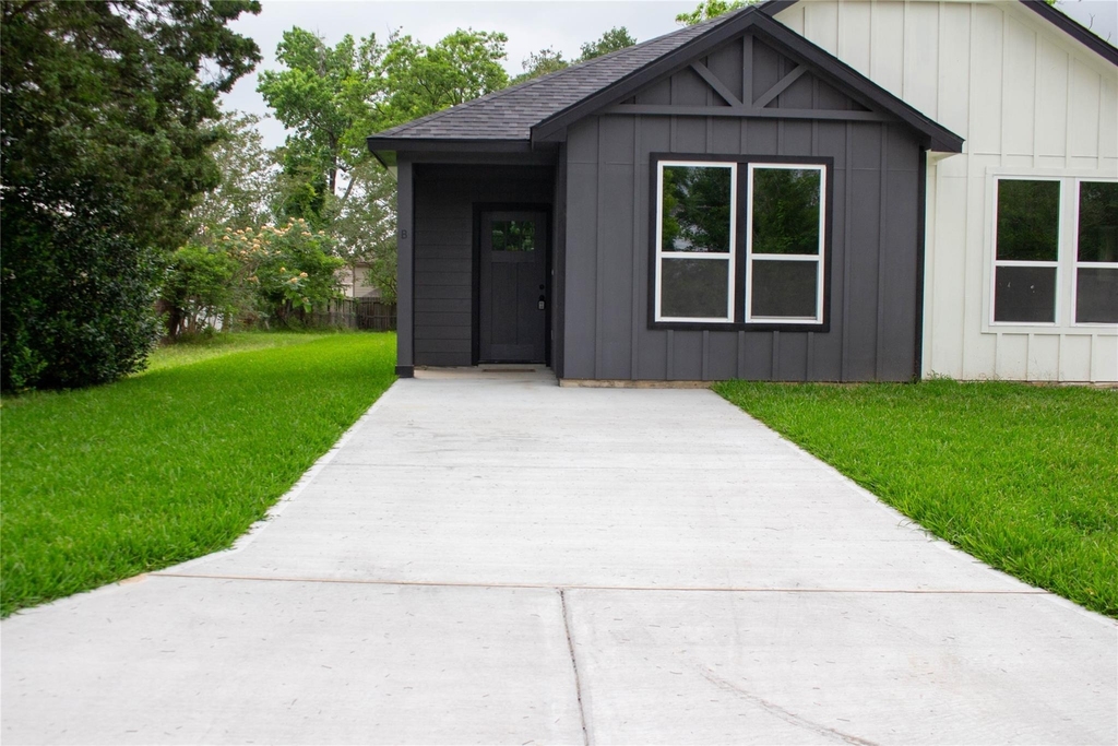 106 Runnels Street - Photo 0