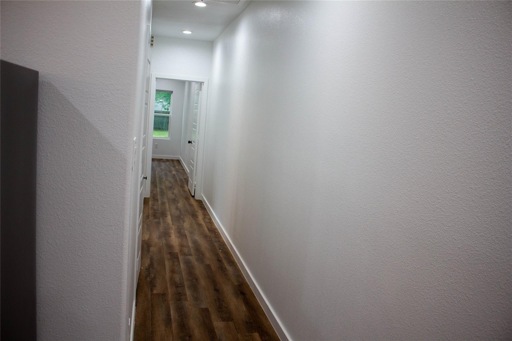 106 Runnels Street - Photo 11
