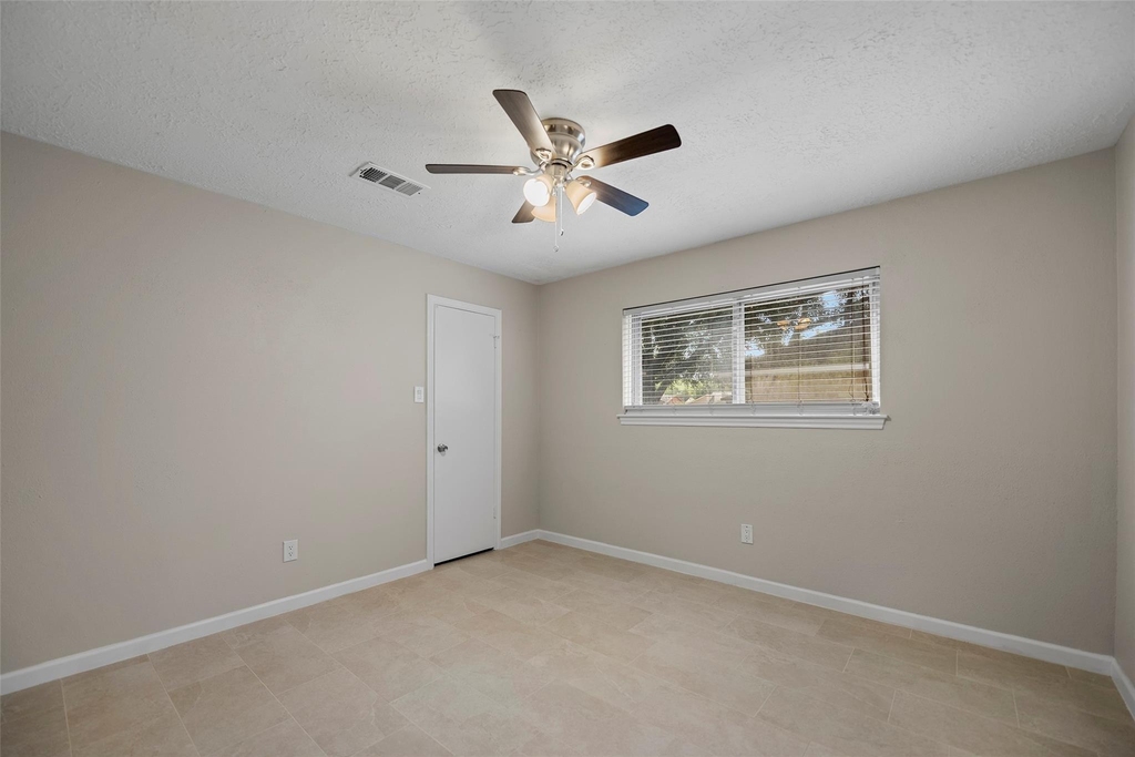 1015 Rock Canyon Drive - Photo 14