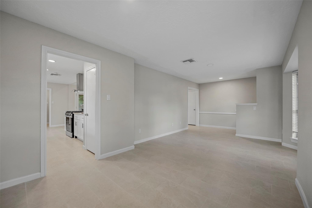1015 Rock Canyon Drive - Photo 3