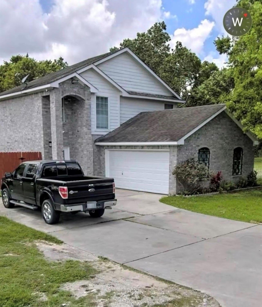 6011 Balbo Street - Photo 1