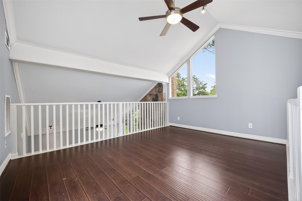 7111 Halfpenny Road - Photo 32