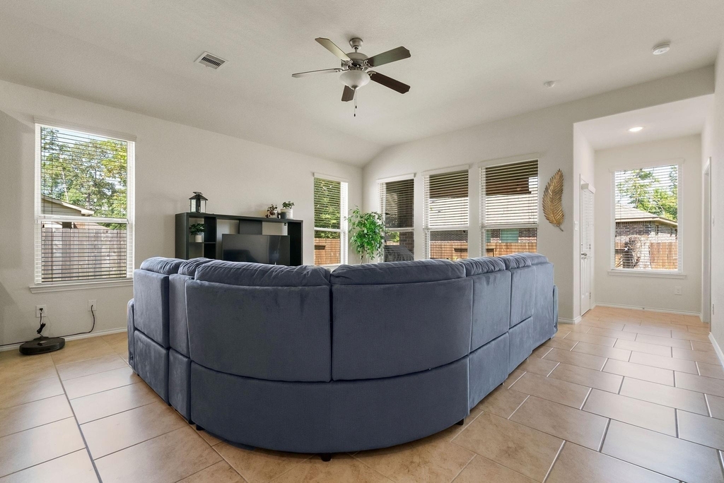 14011 Wolftrap Lane - Photo 17