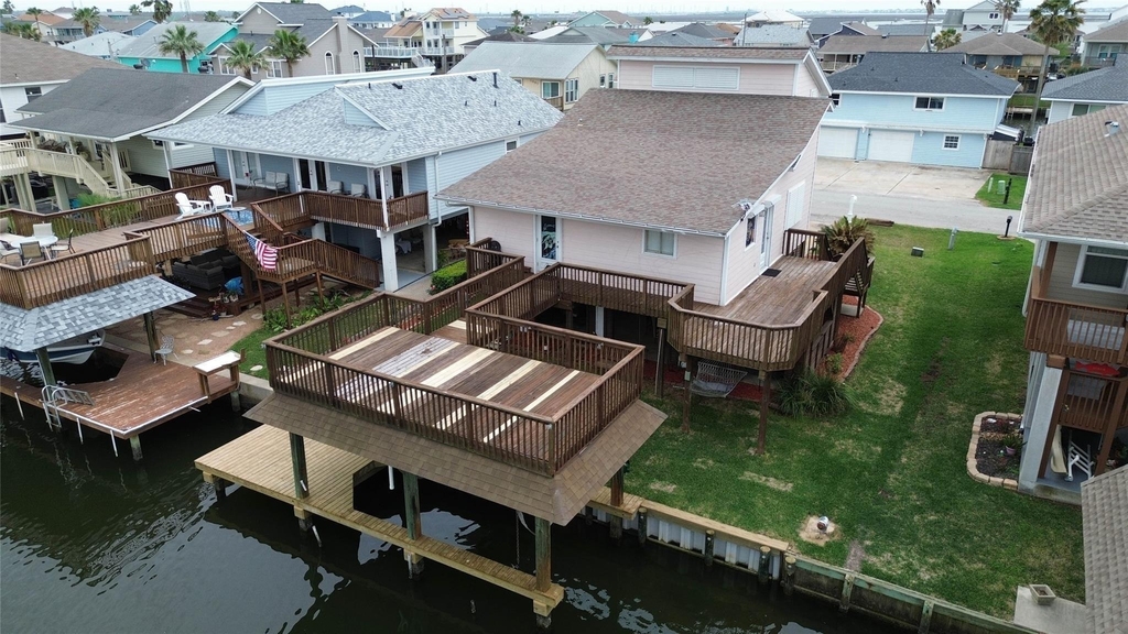 1031 Redfish Street - Photo 0