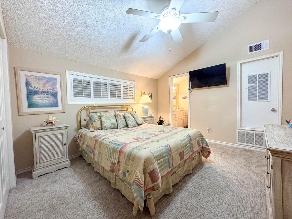 1031 Redfish Street - Photo 17