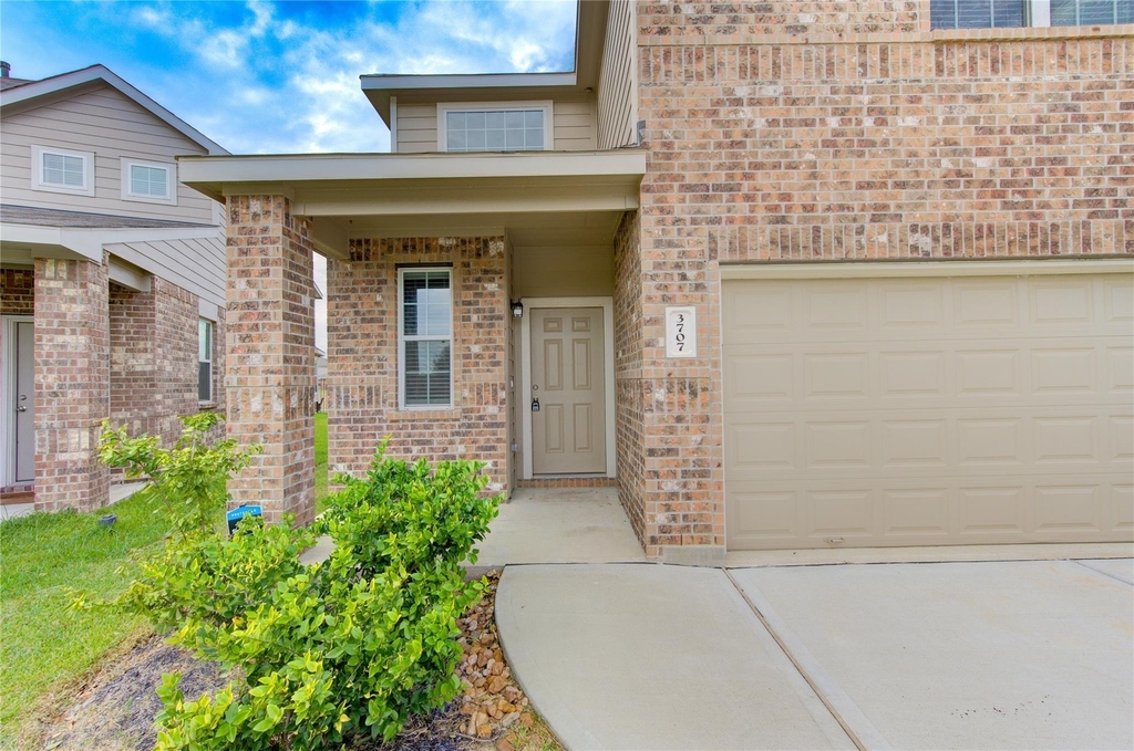 3707 W Alessano Lane - Photo 2