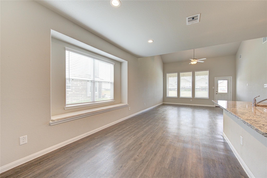 3707 W Alessano Lane - Photo 5